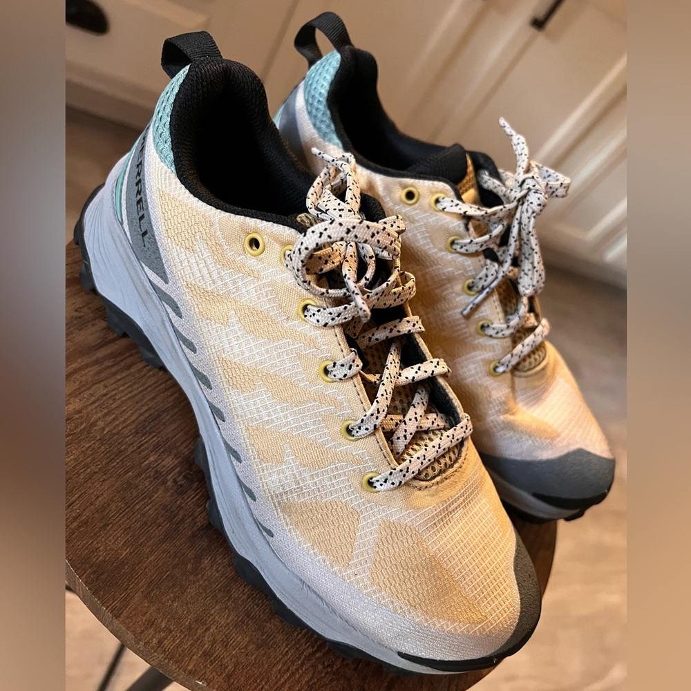 MERRELL SPEED ECO HIKING SHOES ✨